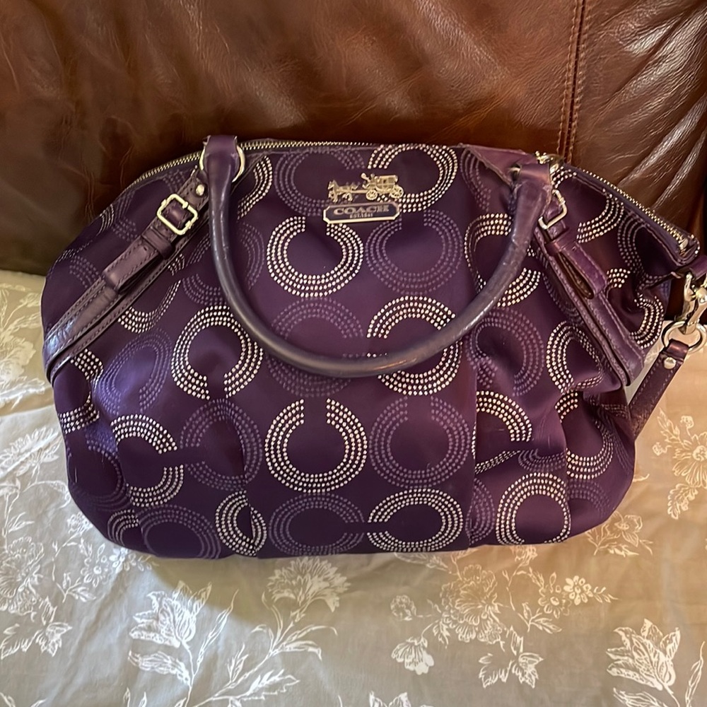 Vintage Coach purse in purple
